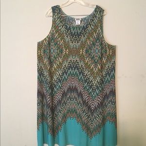 Monroe and Main Scatter Print Dress in Turquoise